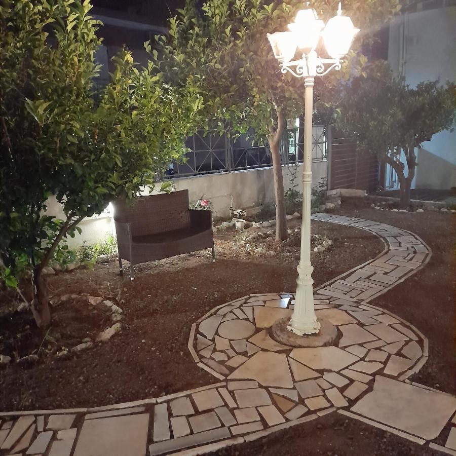 Casa Zervos - Abode Of Light Villa Loutraki  Eksteriør bilde